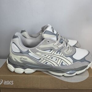 ASICS GEL-NYC White and Gray Sneakers